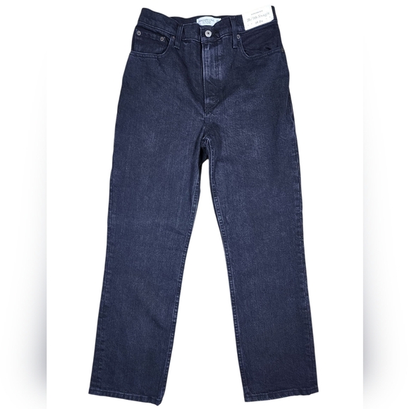 Abercrombie & Fitch The 90's Straight Ultra High Rise Denim Womens 26 Short NWT - Picture 1 of 8